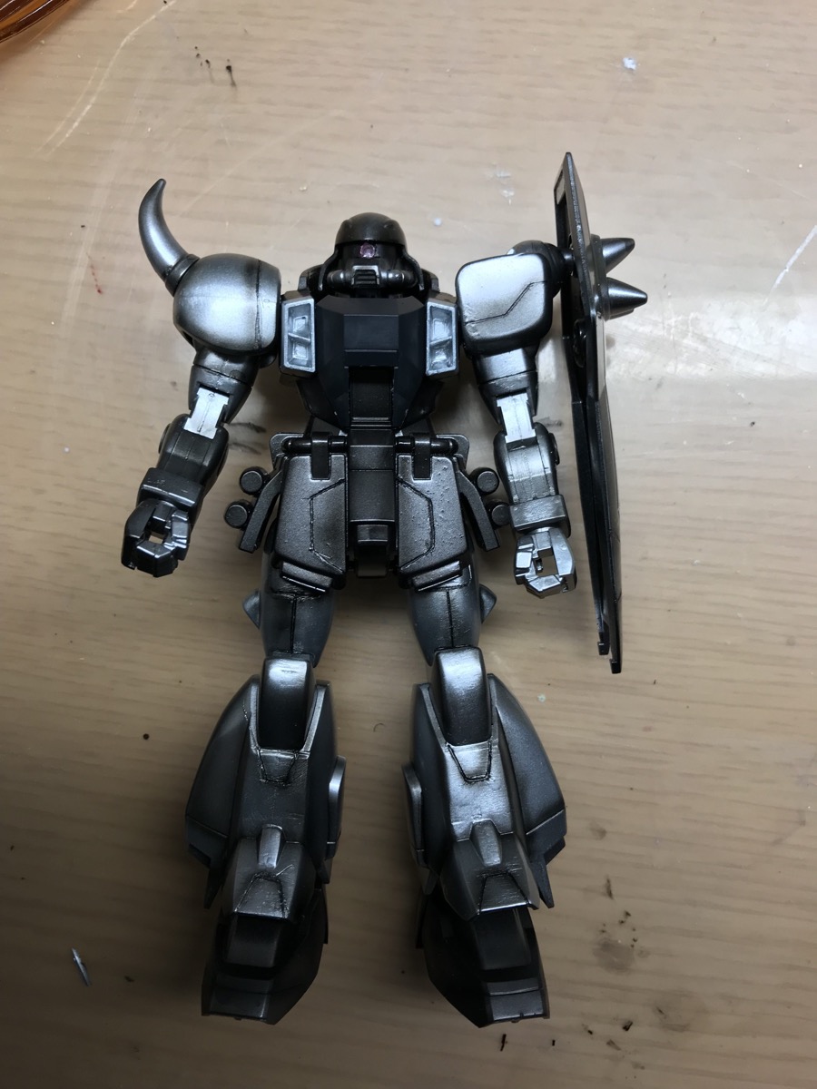 ガンプラのメタリック塗装